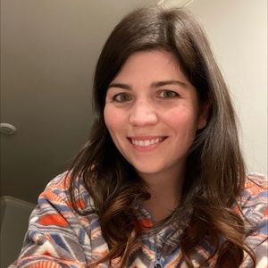 Meet your Posher, Leslie